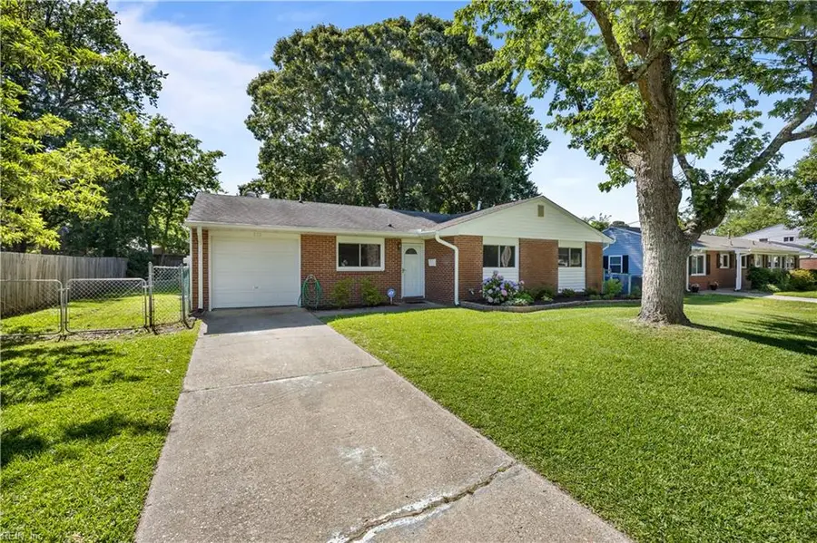 210 E Chickasaw Road, Virginia Beach, VA 23462 - #2