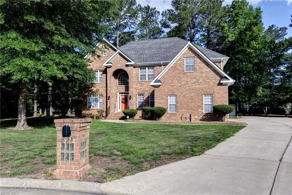 821 Edinburgh Court, Smithfield, VA 23430 - #1