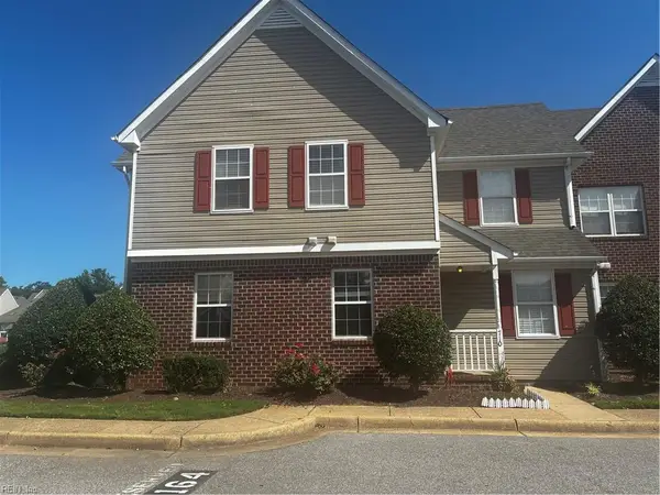 710 Willow Green Court, Chesapeake, VA 23320