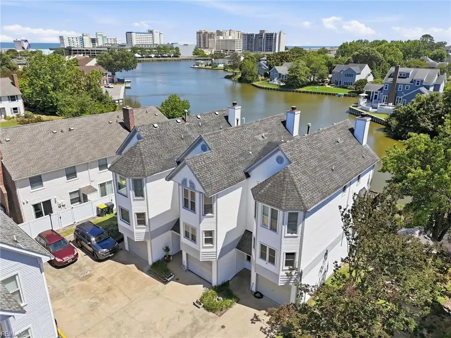 802 Baltic Walk, Virginia Beach, VA 23451 - #3