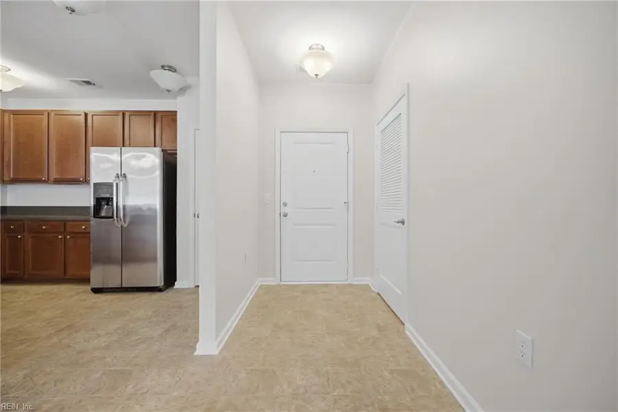2424 Chancery Lane #303, Chesapeake, VA 23321 - #3
