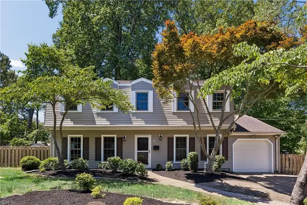 99 W Rexford Drive, Newport News, VA 23608