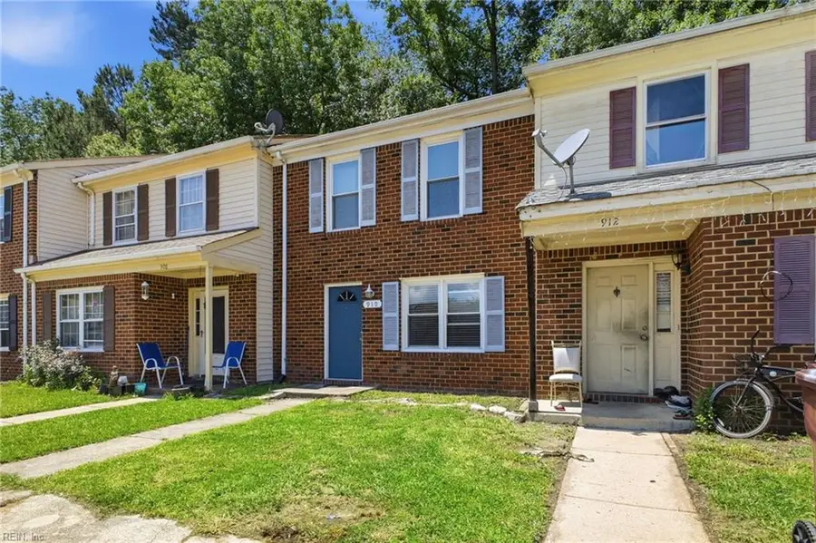 910 Wickford Drive, Chesapeake, VA 23320 - #2