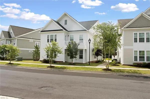 125 Mainsail Loop #Loop, Yorktown, VA 23693