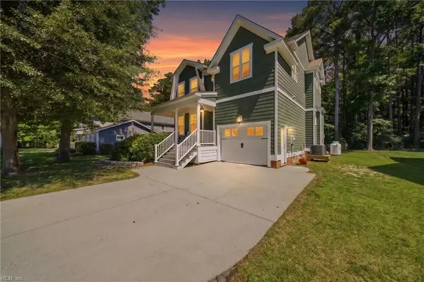 1916 Orangewood Road, Chesapeake, VA 23323