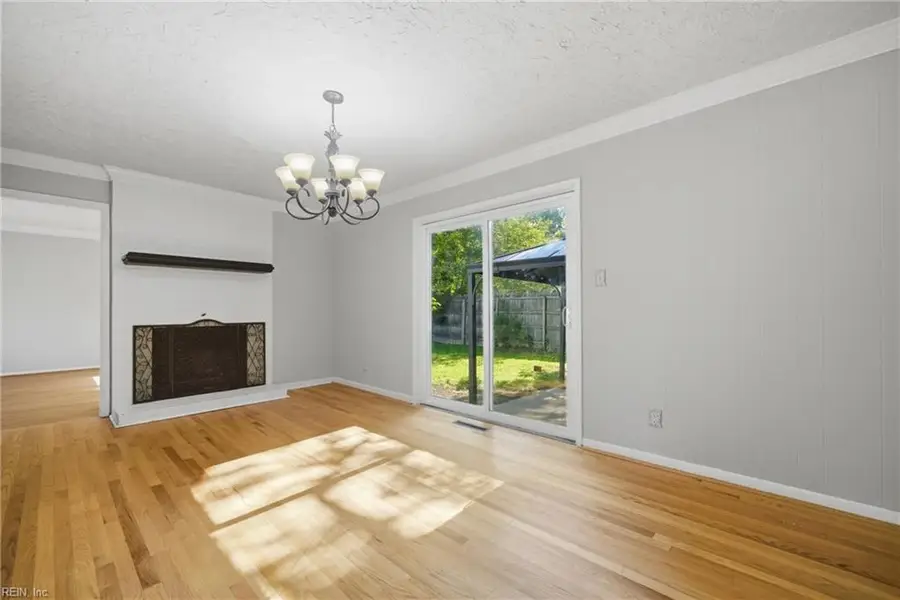 344 Coventry Road, Virginia Beach, VA 23462 - #3