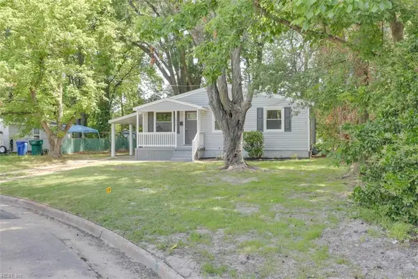 1014 E Russell Court, Newport News, VA 23605