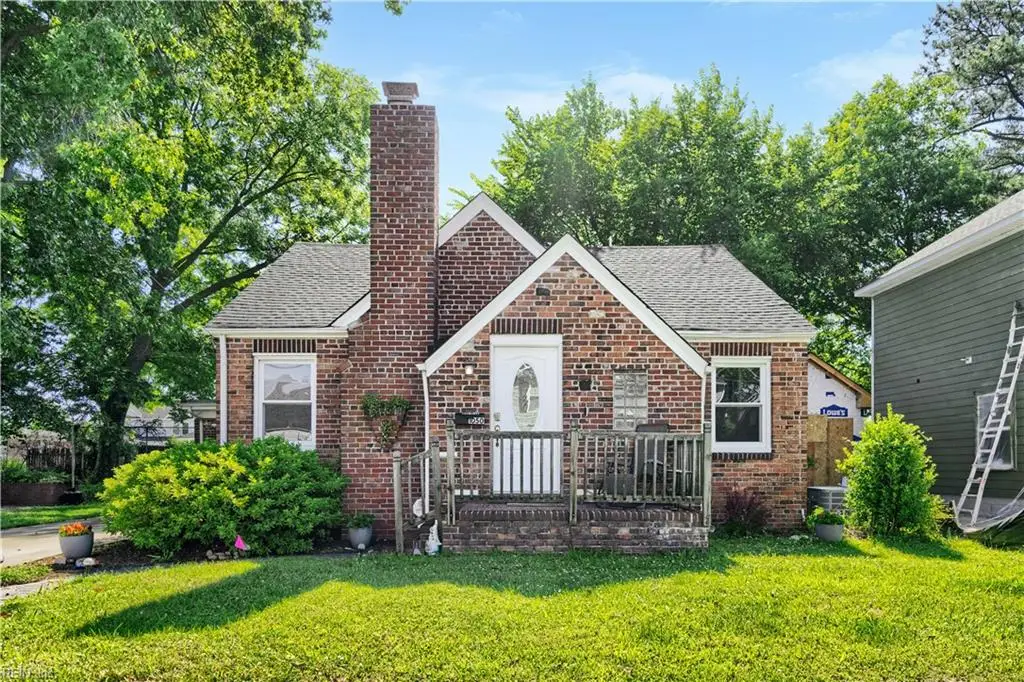1050 Mapole Avenue, Norfolk, VA 23504 - #1