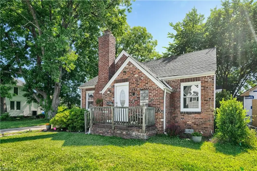 1050 Mapole Avenue, Norfolk, VA 23504 - #3
