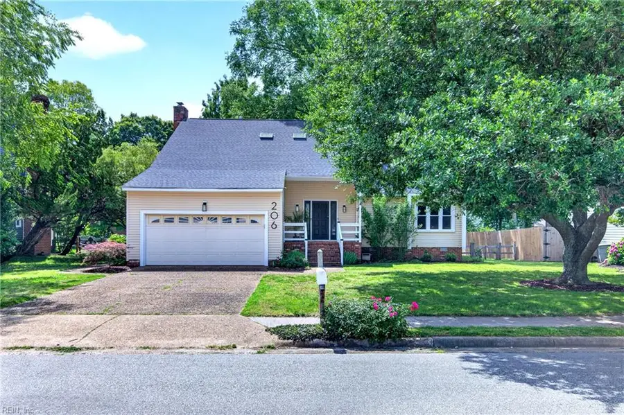 206 Admiral Court, Hampton, VA 23669 - #2