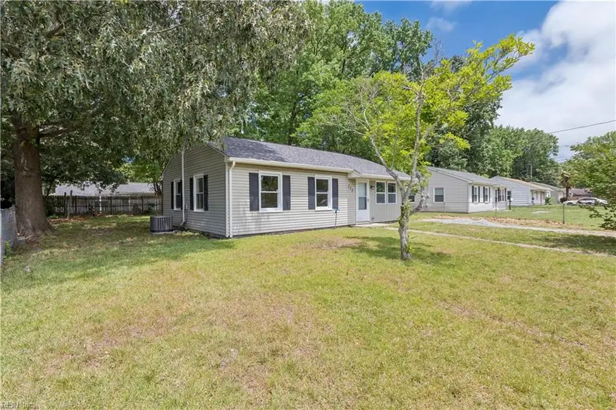 213 Shawen Drive, Hampton, VA 23669 - #2
