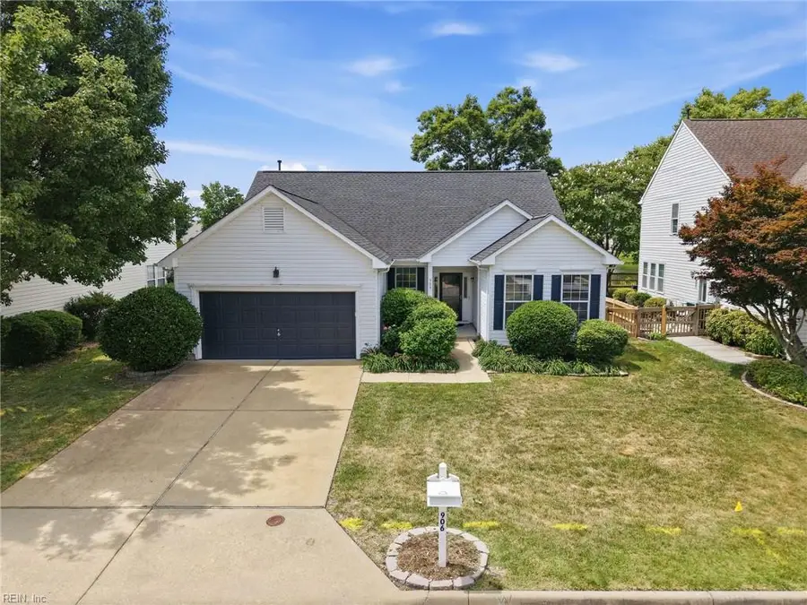 906 Hanson Drive, Newport News, VA 23602 - #2