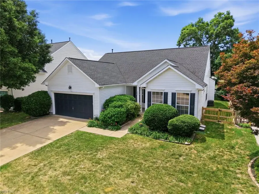 906 Hanson Drive, Newport News, VA 23602 - #3