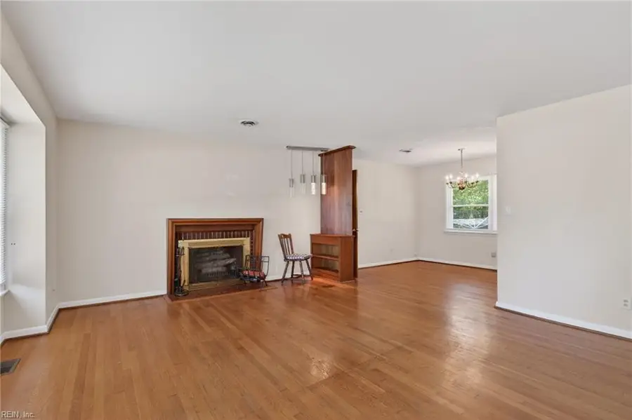 118 Claremont Avenue, Hampton, VA 23661 - #3