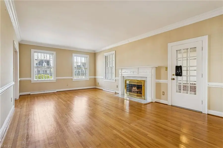 611 Jones Street, Suffolk, VA 23434 - #3