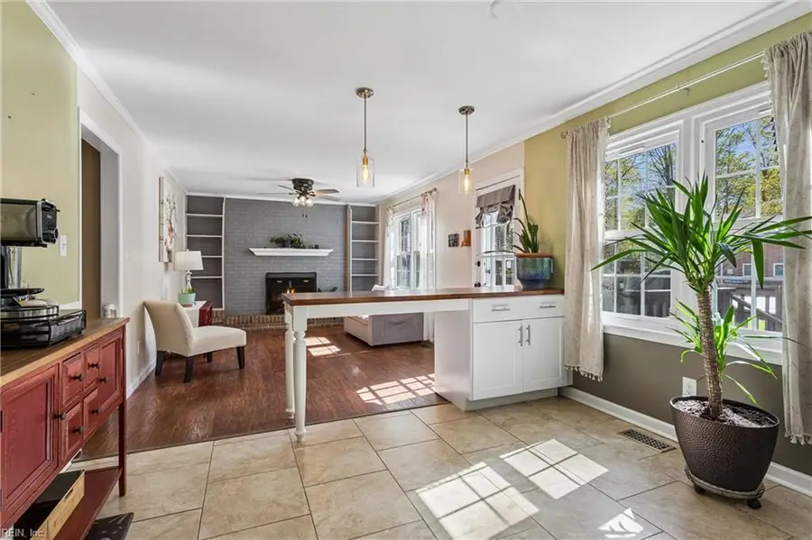 101 Azalea Drive, Yorktown, VA 23692 - #3