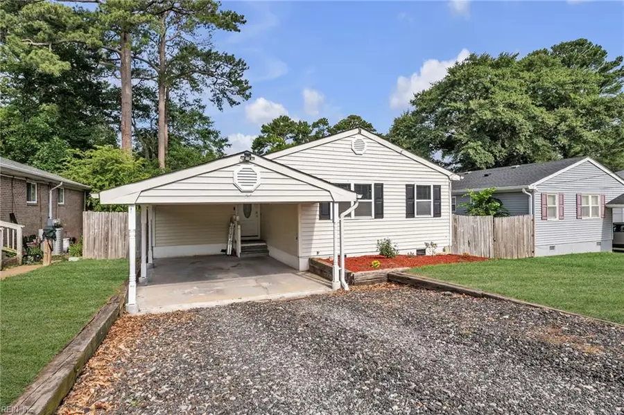 1413 Walnut Avenue, Chesapeake, VA 23325 - #2