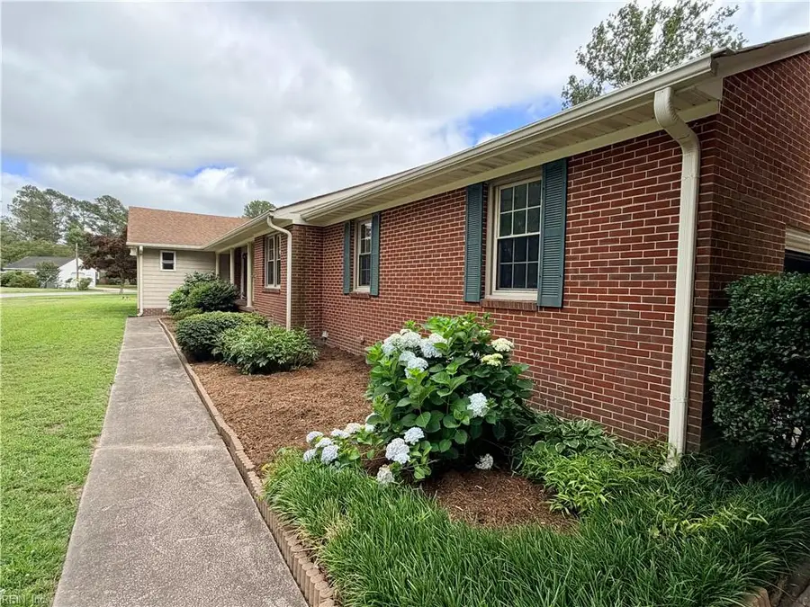 2905 Harbor Road, Suffolk, VA 23435 - #3