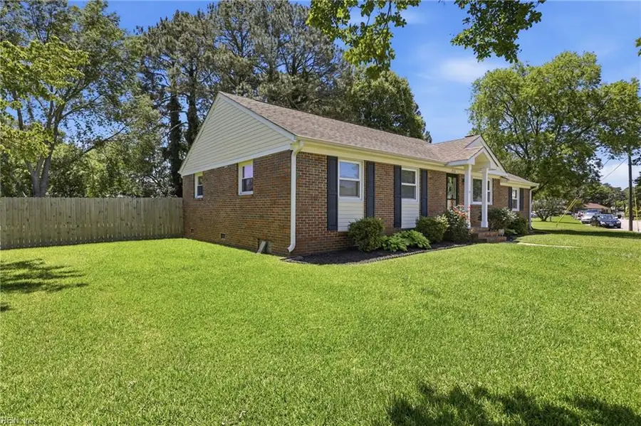 3733 Linnet Lane, Portsmouth, VA 23703 - #3