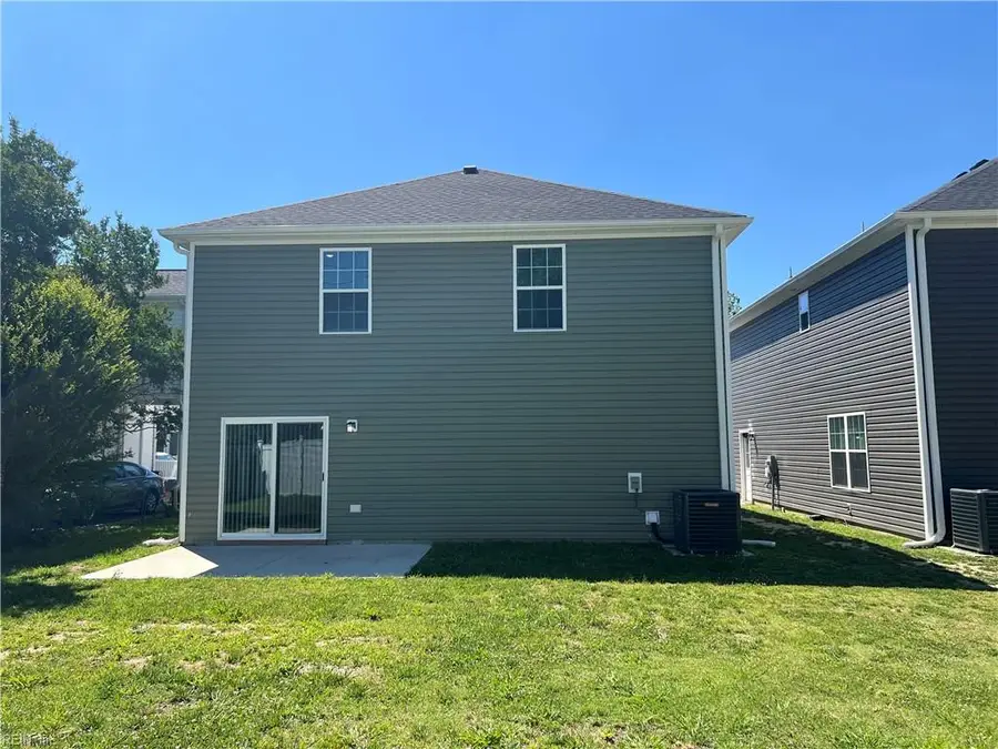 312 W 1st Avenue, Franklin, VA 23851 - #3