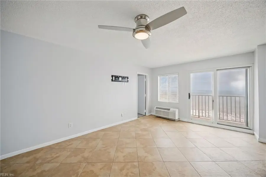 303 Atlantic Avenue #1201, Virginia Beach, VA 23451 - #3