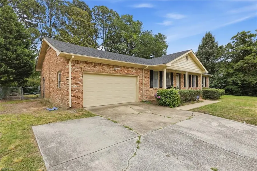 4113 Taylor Road, Chesapeake, VA 23321 - #2