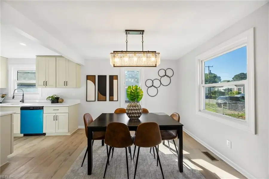 22 Fairview Circle S, Portsmouth, VA 23702 - #3