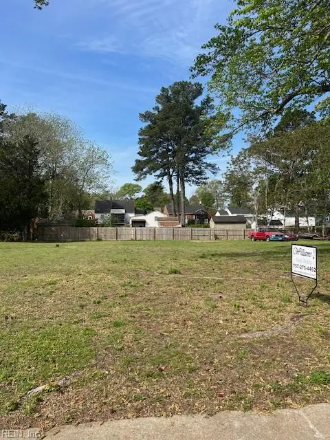 132 Broad Street, Franklin, VA 23851 - #2