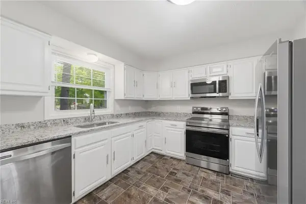 821 Lancaster Lane, Newport News, VA 23602