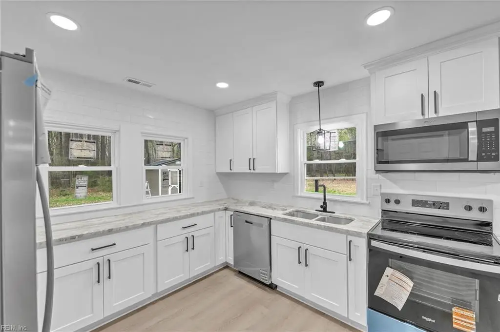 12050 Greenbrier Lane, Smithfield, VA 23430 - #1