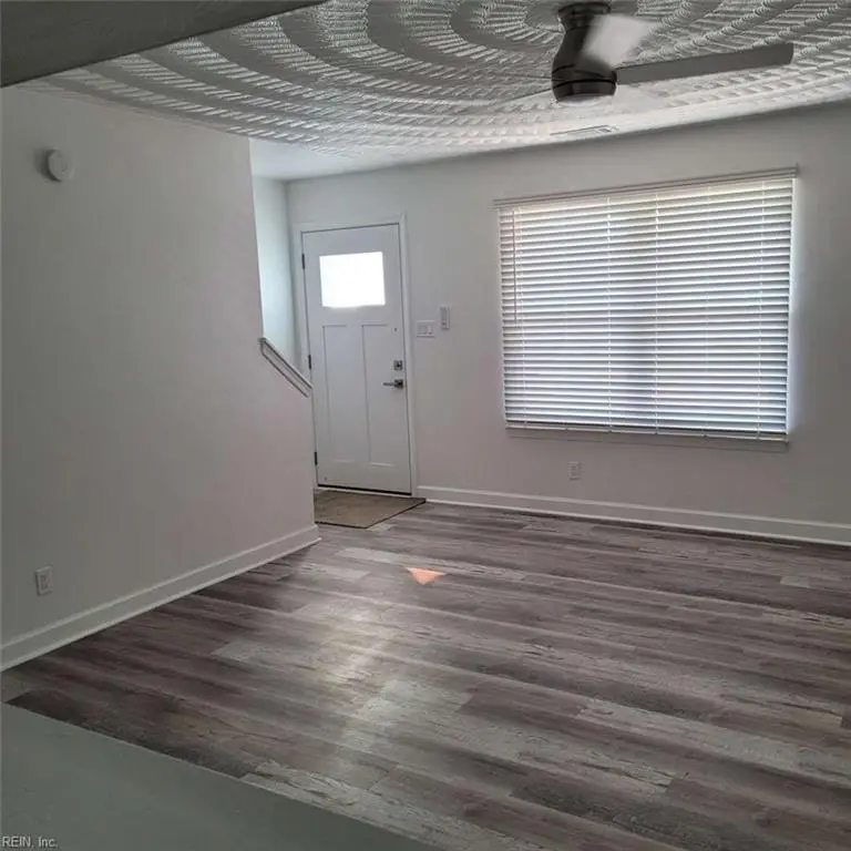 1429 Chapel Street, Norfolk, VA 23504 - #3