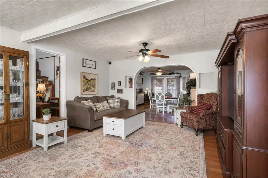 5004 Westgrove Circle, Virginia Beach, VA 23455 - #2