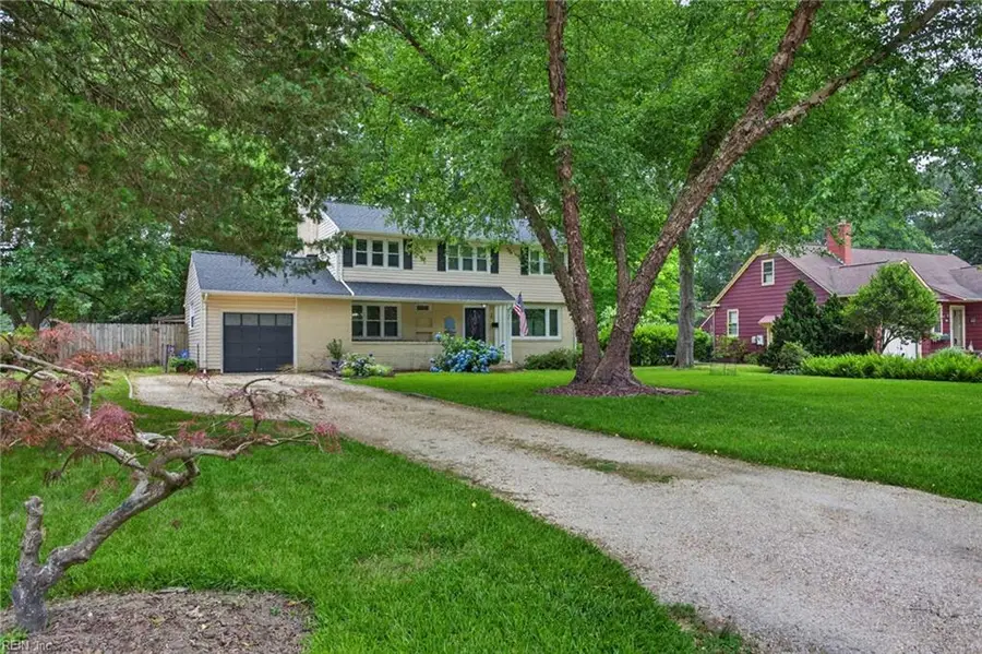 16 Oakland Drive, Newport News, VA 23601 - #3