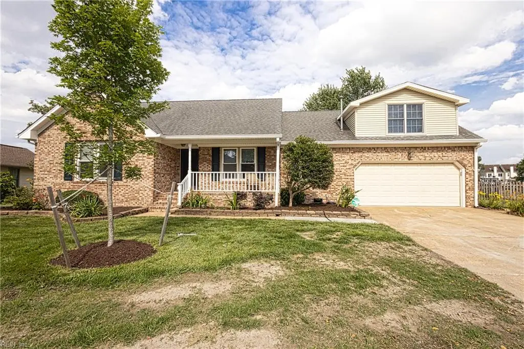 1104 Copper Stone Circle, Chesapeake, VA 23320 - #1