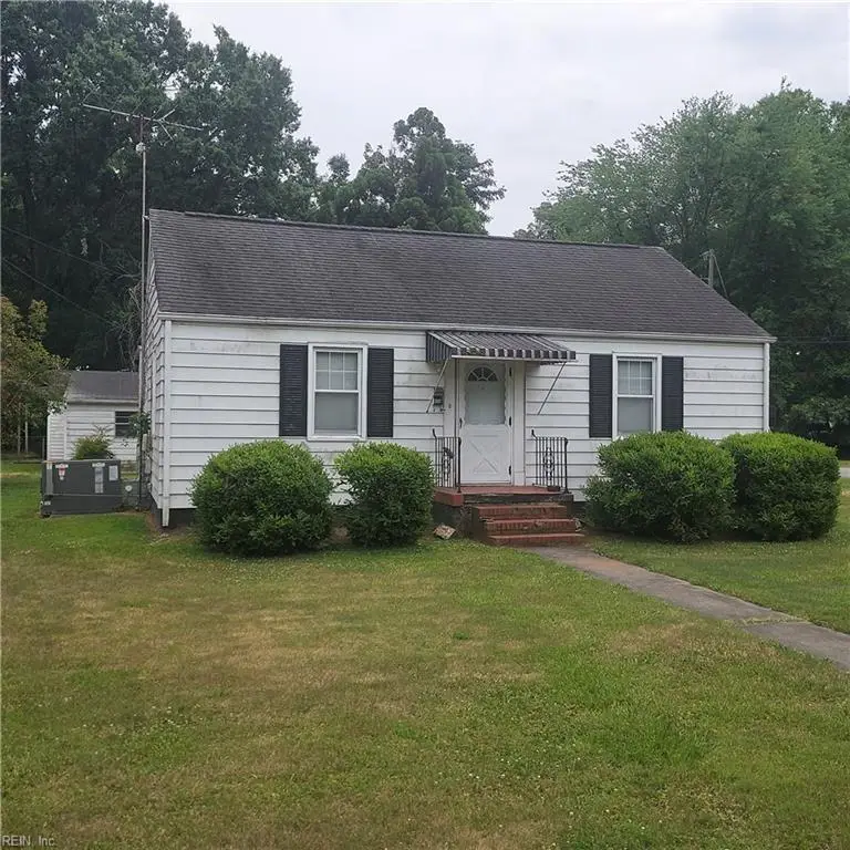 616 Brewer Street, Newport News, VA 23605 - #1