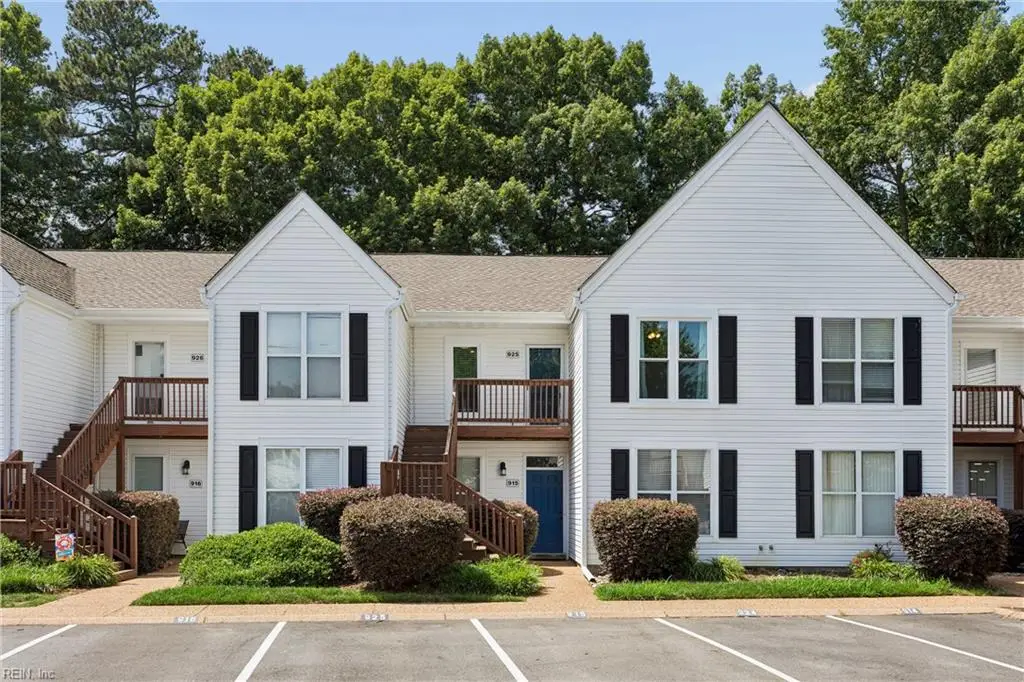 925 Ironwood Drive, Yorktown, VA 23693 - #1