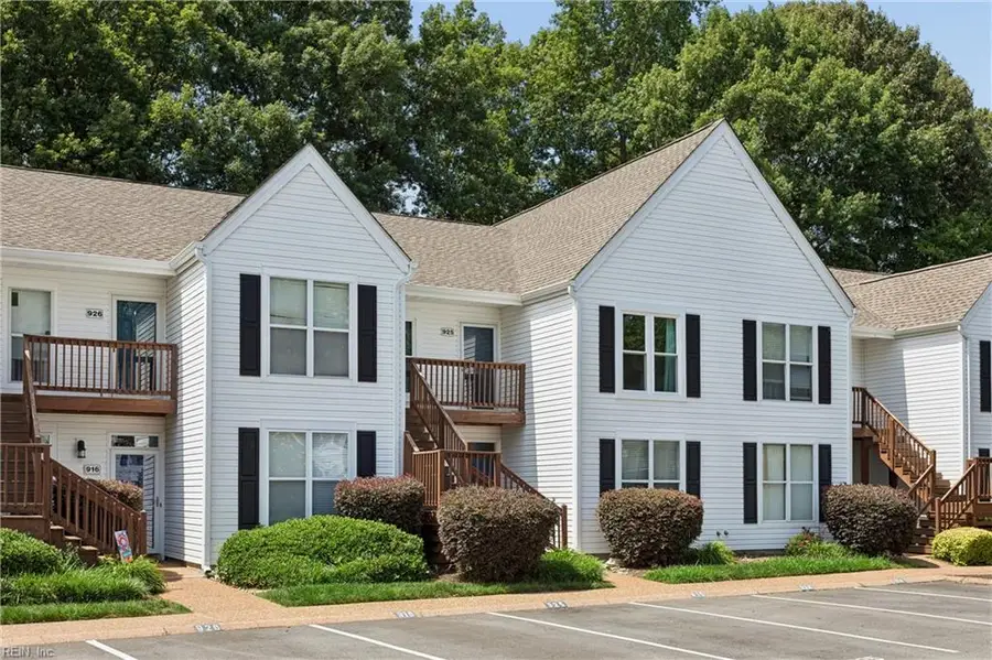 925 Ironwood Drive, Yorktown, VA 23693 - #2