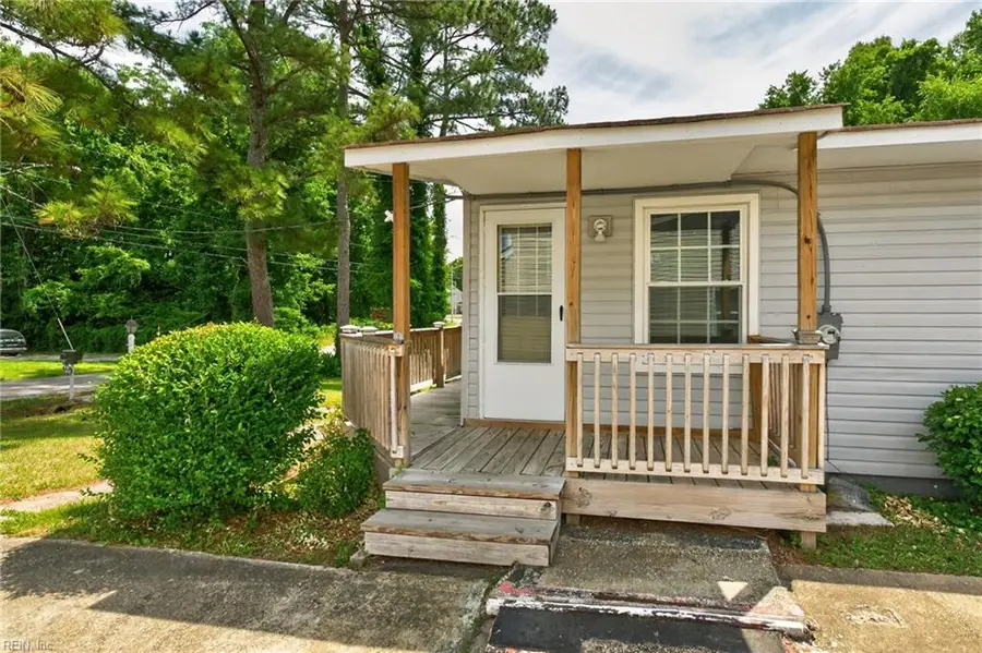 5001 Clifton Street, Chesapeake, VA 23321 - #3