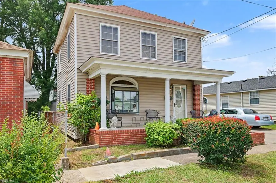 209 Spruce Street, Suffolk, VA 23434 - #2
