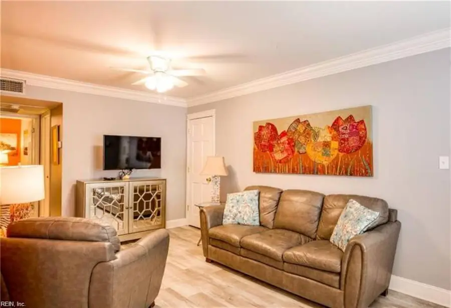 909 Pacific Avenue #A, Virginia Beach, VA 23451 - #3