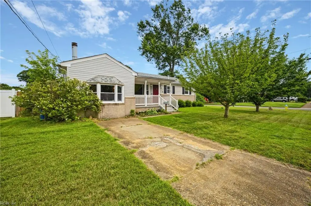 1516 Gardenwood Parkway, Virginia Beach, VA 23455 - #1