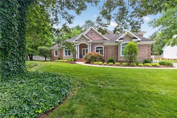 1068 Scenic Boulevard, Chesapeake, VA 23322