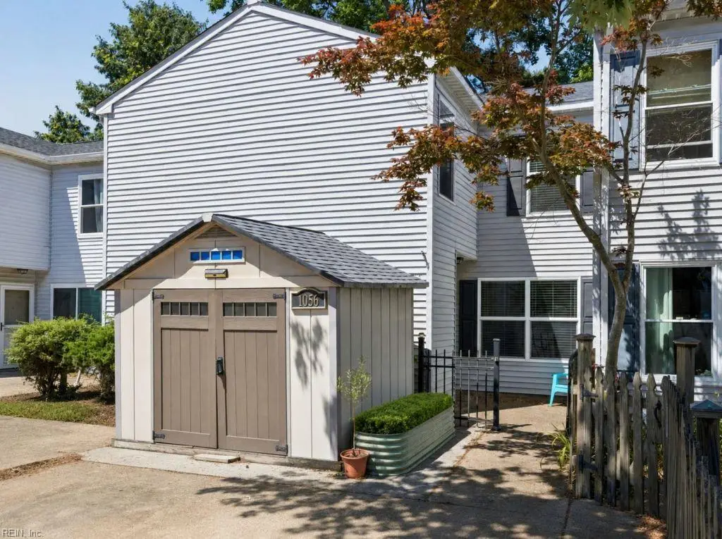 1056 Coastaway Drive, Virginia Beach, VA 23451 - #1