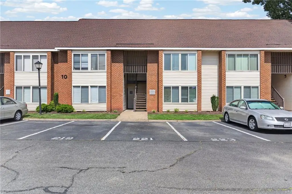 223 Pacific Drive, Hampton, VA 23666 - #1