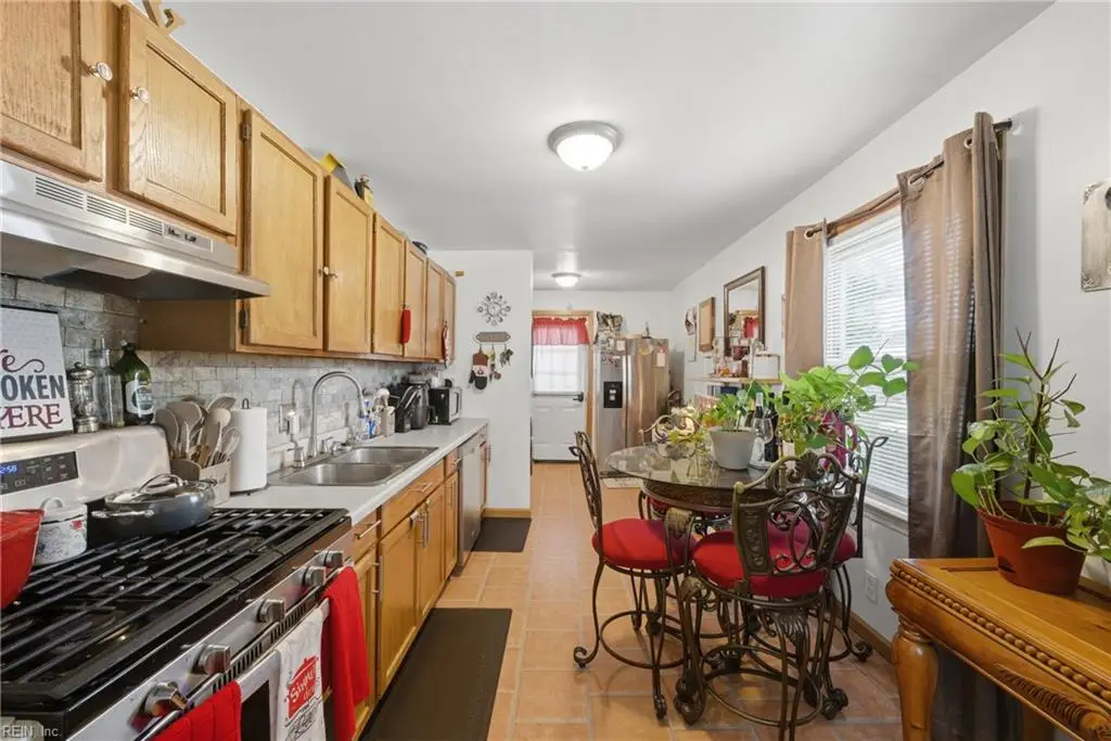 135 Allard Road, Portsmouth, VA 23701 - #1