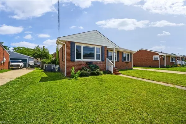 18 Reynolds Drive, Hampton, VA 23664