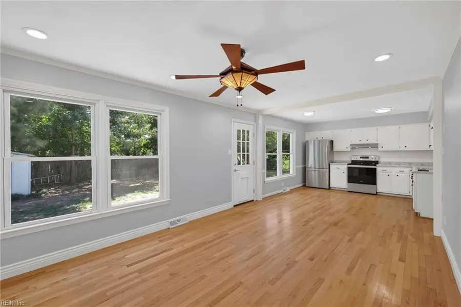 1683 Meredith Road, Virginia Beach, VA 23455 - #3
