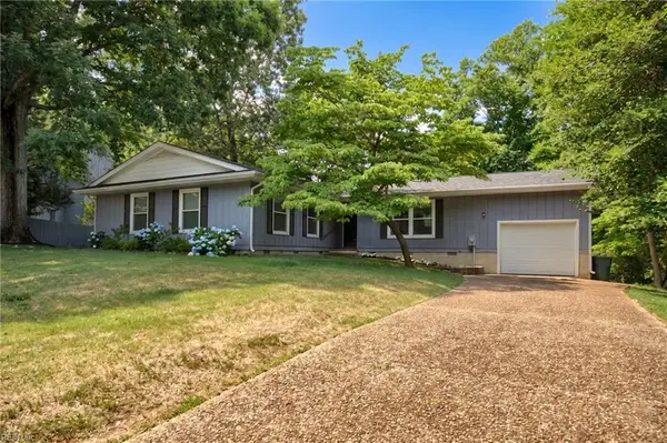 208 Captains Lane, Newport News, VA 23602