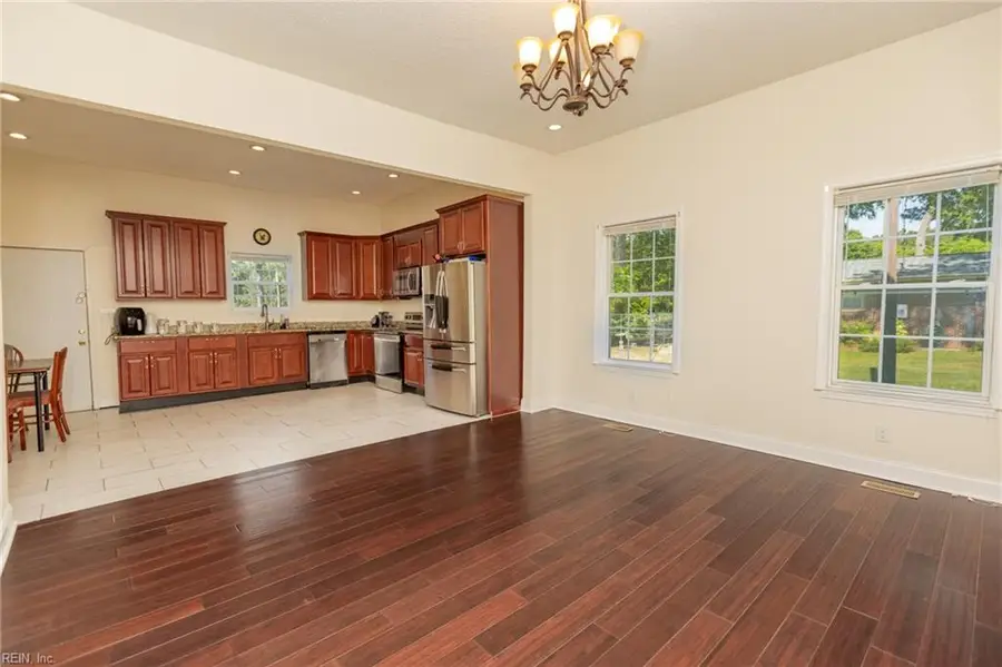 608 Brunswick Avenue, Emporia, VA 23847 - #3