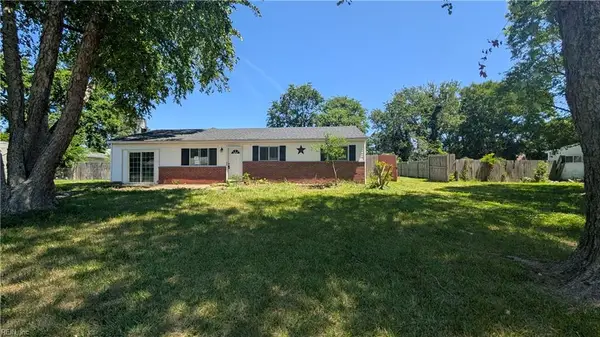 2852 N Shore Drive, Suffolk, VA 23435